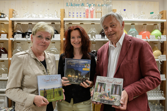 Die Genussgalerie ,,Vom Fass" und die Stadtbücherei Hallein luden zu einer kulinarischen und literarischen Reise ins Friaul