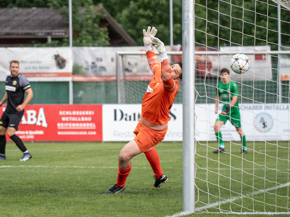 UFC Hallein 1b - USK Elsbethen 3 : 2