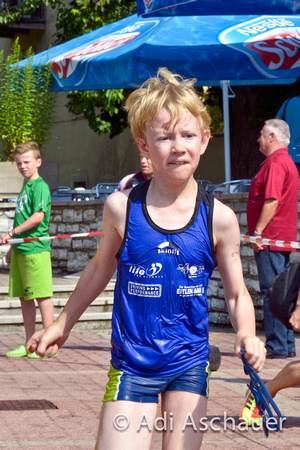 Kids-Triathlon-Freibad Hallein-06-07-13 ;Foto und Copyright; Aschauer Adi, 5400 Hallein Buchhammerweg 11, Tel. 0664/5141788, malito; ab.mm@aon.at, www.aschauer.zenfolio.com