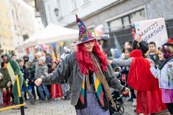 Buntes Faschingstreiben in Hallein