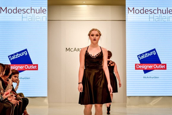 Modeschule Hallein im Designer Outlet Salzburg_02-11-2017