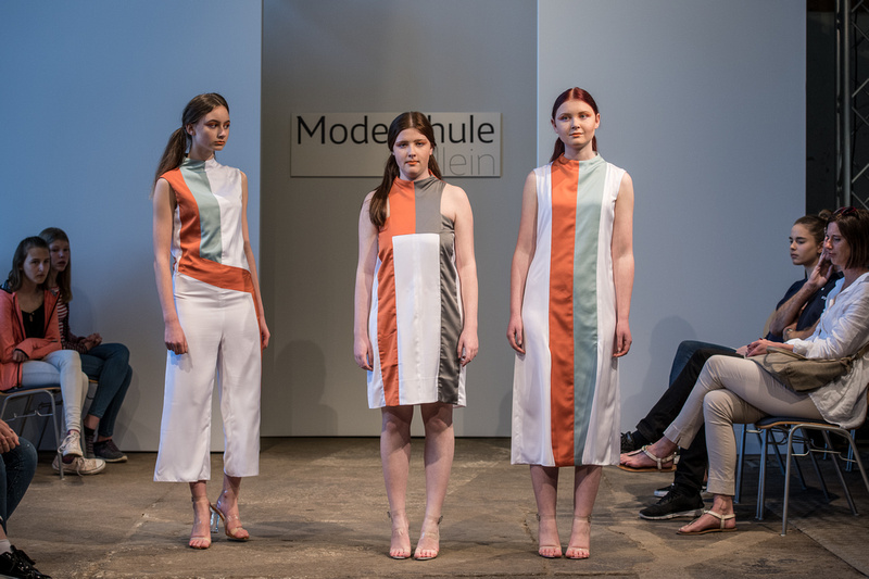 Modeschule Hallein_Modenschau und Visual Merchandising Ausstellung_18.04.2018