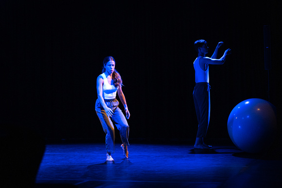 Auf dem Mond_Tanzttheater