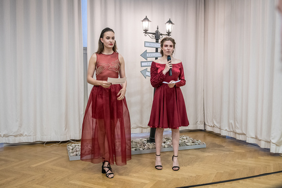 Rhetorische Figuren zum Anziehen – Lesung & Modeausstellung_14. Juni 2018