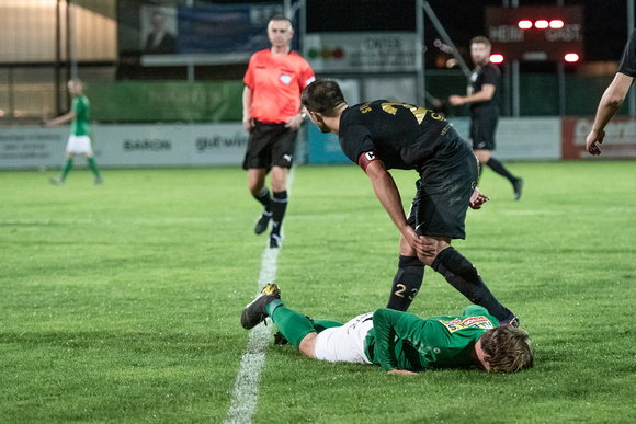 UFC Hallein : SV Hallwang 1 : 4 _ 18.09.2020
