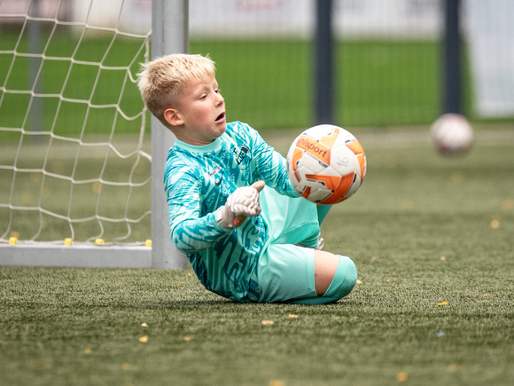 U 9 _ UFC Hallein - FC Puch 1 : 4